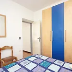 4440a Lumbarda