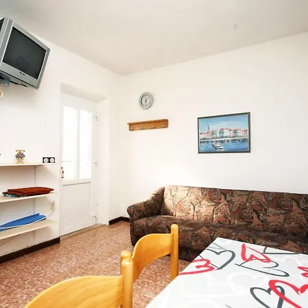 4440a Lumbarda